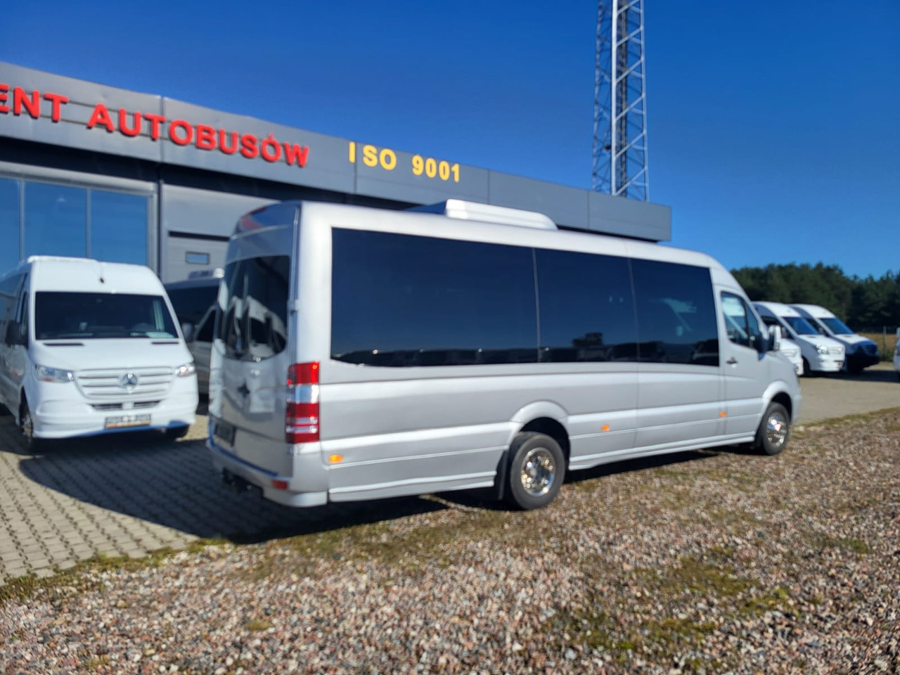 Mercedes-Benz Sprinter 516 CDI - 24 places - Minibus, Mikrobus: obrázek 4 Mercedes-Benz Sprinter 516 CDI - 24 places - Minibus, Mikrobus: obrázek 4