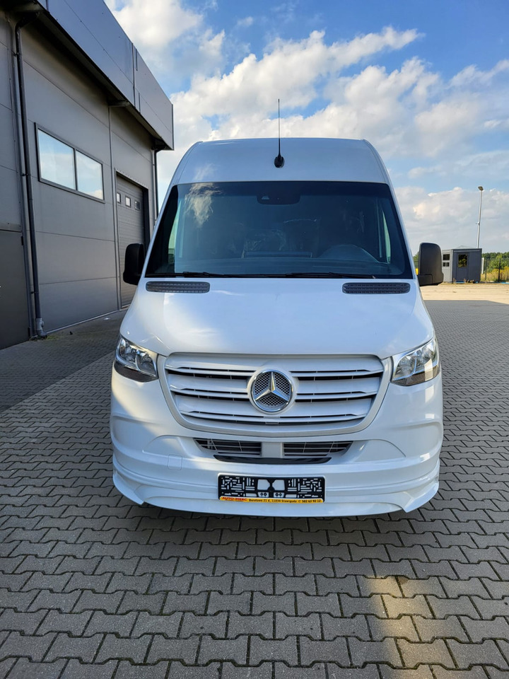 Mercedes-Benz Sprinter 519 CDI 24 places + 4 standing NEW - Turistický autobus: obrázek 3 Mercedes-Benz Sprinter 519 CDI 24 places + 4 standing NEW - Turistický autobus: obrázek 3