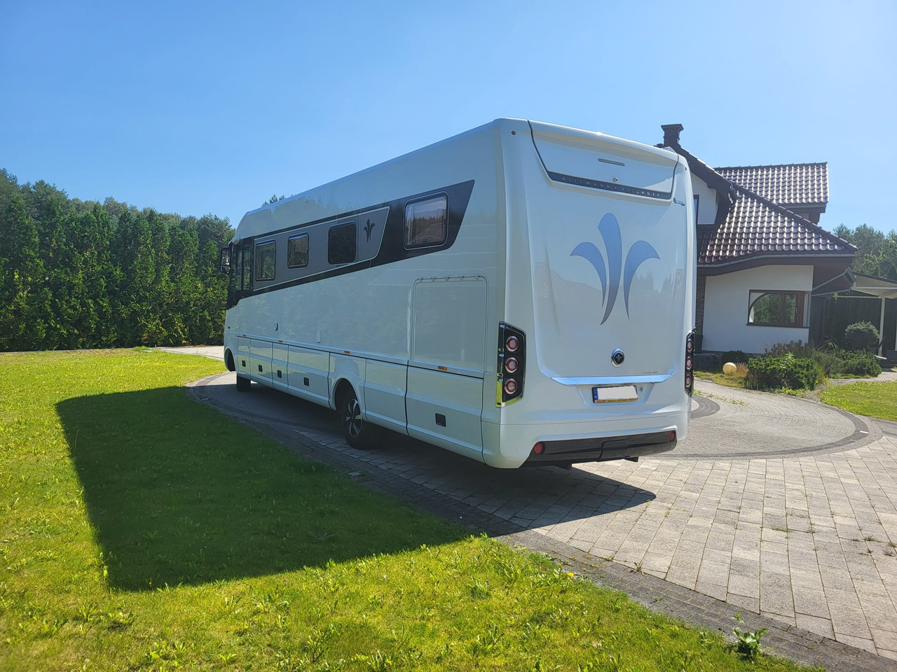 NIESMANN + BISCHOFF 920 - Integrovaný obytný vůz: obrázek 3 NIESMANN + BISCHOFF 920 - Integrovaný obytný vůz: obrázek 3