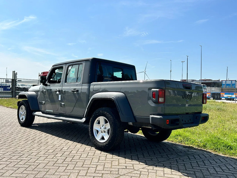 Jeep Gladiator PICK-UP 4x4 3.6L 24V VVT - 10 UNITS -T1 CUSTOM GOODS - Pick-up, Dodávka s dvojitou kabinou: obrázek 3 Jeep Gladiator PICK-UP 4x4 3.6L 24V VVT - 10 UNITS -T1 CUSTOM GOODS - Pick-up, Dodávka s dvojitou kabinou: obrázek 3
