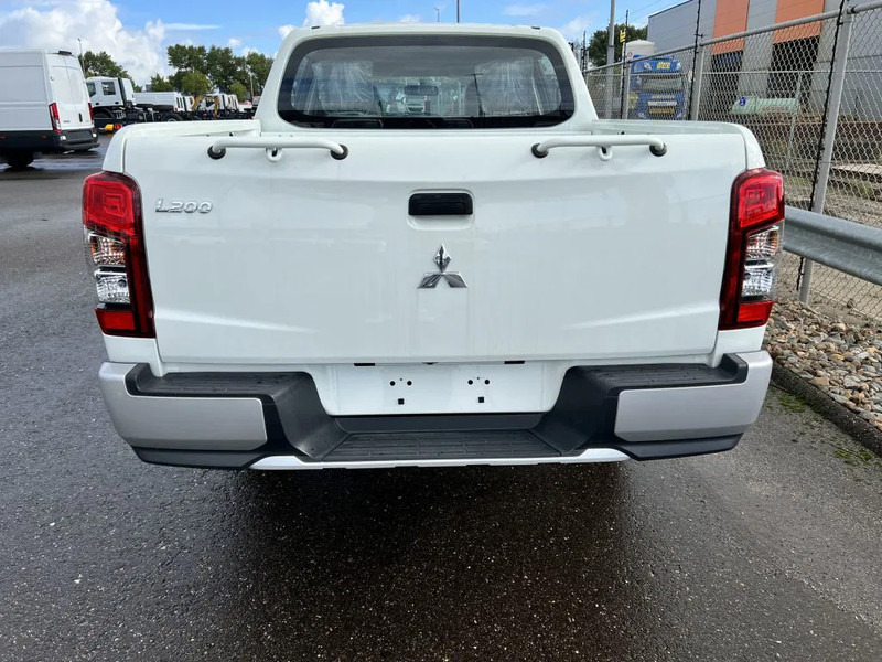 Mitsubishi L200 4x4 - 8 UNITS in WHITE 2.5 D GL Double Cab - EURO 2 - NEW!! Ready for work!!!** - Pick-up, Dodávka s dvojitou kabinou: obrázek 3 Mitsubishi L200 4x4 - 8 UNITS in WHITE 2.5 D GL Double Cab - EURO 2 - NEW!! Ready for work!!!** - Pick-up, Dodávka s dvojitou kabinou: obrázek 3