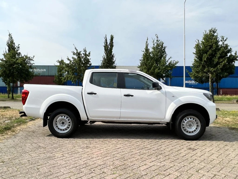 Nissan Navara 4x4 - 22 UNITS - 2.5 D Double Cab - XE - EURO 2 - NEW!! READY FOR WORK!!! - Pick-up, Dodávka s dvojitou kabinou: obrázek 5 Nissan Navara 4x4 - 22 UNITS - 2.5 D Double Cab - XE - EURO 2 - NEW!! READY FOR WORK!!! - Pick-up, Dodávka s dvojitou kabinou: obrázek 5