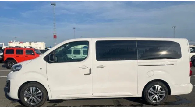 Peugeot Traveller VIP Business Lounge L3 FWD 2.0D A/T - 150hp - 8 seater - Minibus, Mikrobus: obrázek 2 Peugeot Traveller VIP Business Lounge L3 FWD 2.0D A/T - 150hp - 8 seater - Minibus, Mikrobus: obrázek 2