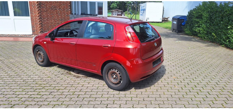 Fiat Punto - Osobní auto: obrázek 1 Fiat Punto - Osobní auto: obrázek 1