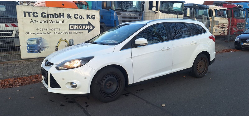 Ford Focus - Osobní auto: obrázek 2 Ford Focus - Osobní auto: obrázek 2