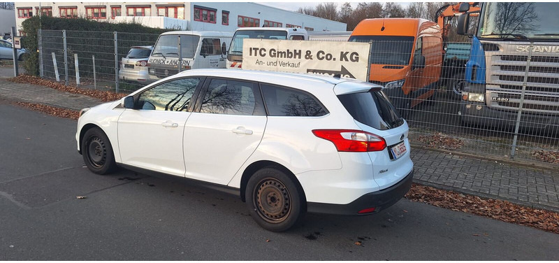 Ford Focus - Osobní auto: obrázek 4 Ford Focus - Osobní auto: obrázek 4