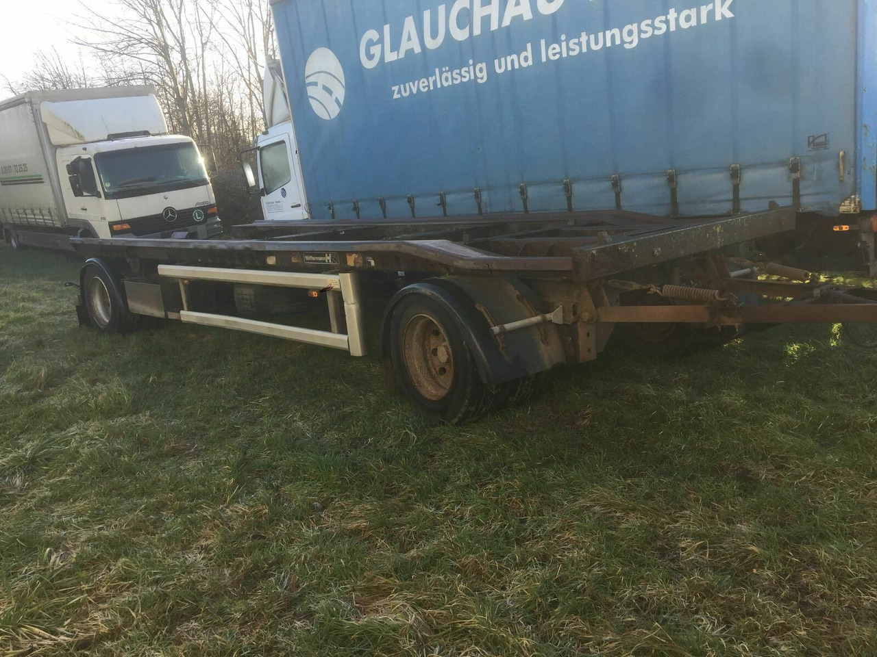 Hüffermann HAR18.70L - Hákový/ Ramenový nosič přívěs: obrázek 1 Hüffermann HAR18.70L - Hákový/ Ramenový nosič přívěs: obrázek 1