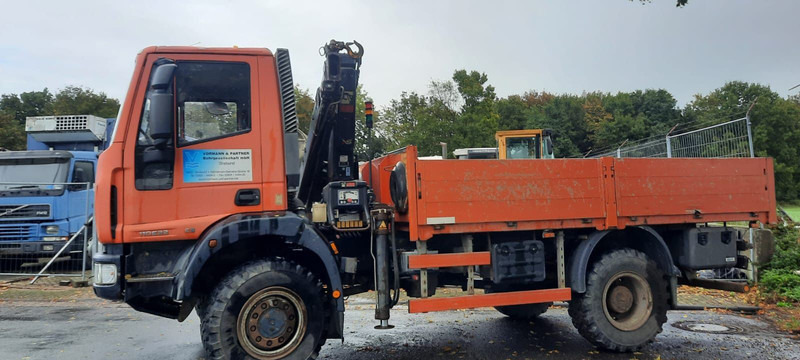 Iveco ML110-220 4x4 mit Kran+Funk - Nákladní automobil valníkový/ Plošinový, Auto s hydraulickou rukou: obrázek 3 Iveco ML110-220 4x4 mit Kran+Funk - Nákladní automobil valníkový/ Plošinový, Auto s hydraulickou rukou: obrázek 3