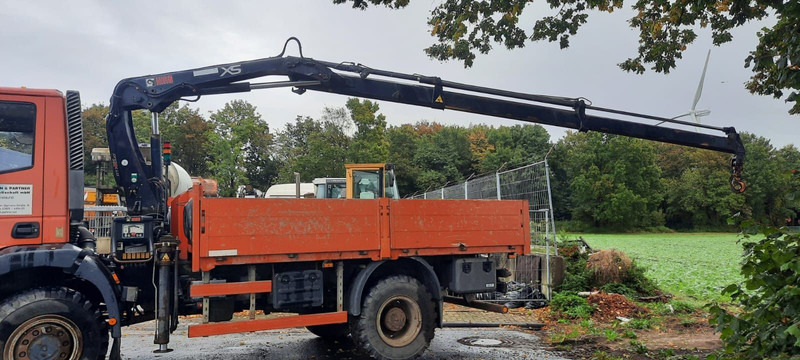 Iveco ML110-220 4x4 mit Kran+Funk - Nákladní automobil valníkový/ Plošinový, Auto s hydraulickou rukou: obrázek 2 Iveco ML110-220 4x4 mit Kran+Funk - Nákladní automobil valníkový/ Plošinový, Auto s hydraulickou rukou: obrázek 2