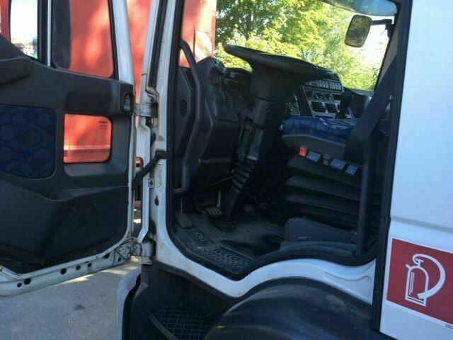 Iveco ML120 E22 Kühlkoffer LBW Deutsche Maschine - Chladírenský nákladní automobil: obrázek 5 Iveco ML120 E22 Kühlkoffer LBW Deutsche Maschine - Chladírenský nákladní automobil: obrázek 5