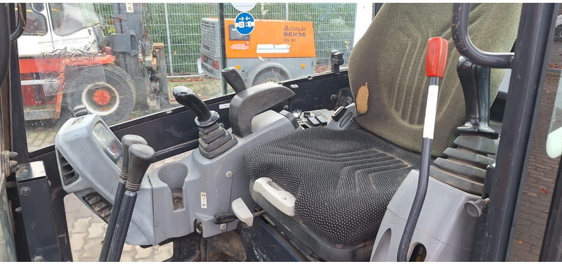 Kubota KX018-4 - Mini rýpadlo: obrázek 5 Kubota KX018-4 - Mini rýpadlo: obrázek 5