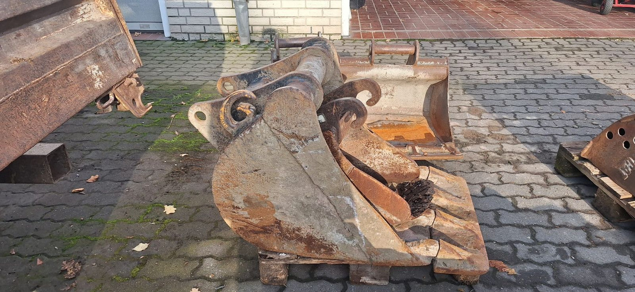 Kubota Löffel für Minibagger - Lžíce na bagr pro Stavební technika: obrázek 1 Kubota Löffel für Minibagger - Lžíce na bagr pro Stavební technika: obrázek 1
