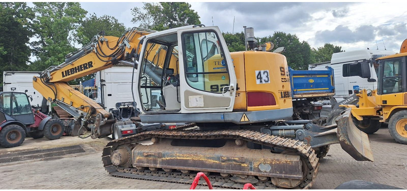 Liebherr 924 - Pásové rýpadlo: obrázek 2 Liebherr 924 - Pásové rýpadlo: obrázek 2