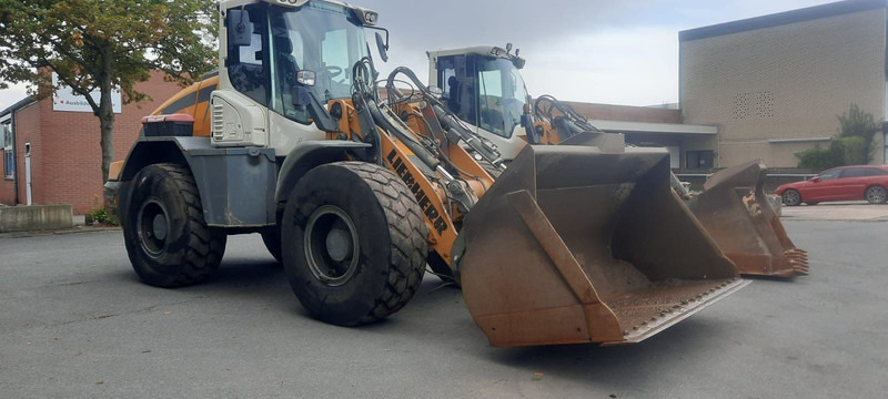 Liebherr L542 1-Hand Reifen:50% Deuschema - Kolový nakladač: obrázek 2 Liebherr L542 1-Hand Reifen:50% Deuschema - Kolový nakladač: obrázek 2