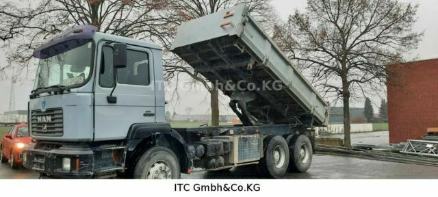 MAN 33.360K 6x4 Blatt/Blatt AP-Achse - Sklápěč: obrázek 2 MAN 33.360K 6x4 Blatt/Blatt AP-Achse - Sklápěč: obrázek 2