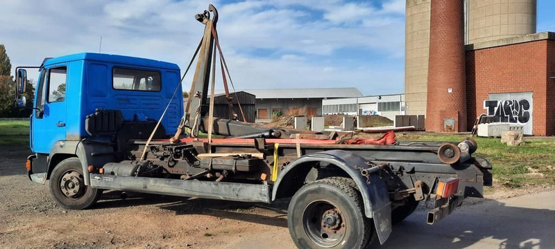 MAN L2000 Abrollkipper - Hákový nosič kontejnerů: obrázek 2 MAN L2000 Abrollkipper - Hákový nosič kontejnerů: obrázek 2