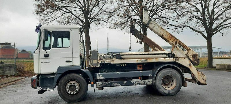 MAN ME 18.250PS Absetzkipper Meiller/Aufbau /Tele - Ramenový nosič kontajnerov: obrázek 3 MAN ME 18.250PS Absetzkipper Meiller/Aufbau /Tele - Ramenový nosič kontajnerov: obrázek 3