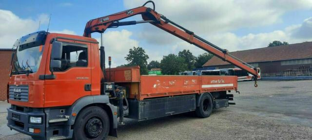 MAN TG-M18.280PS Hiab 111B-2 mit Funk - Nákladní automobil valníkový/ Plošinový, Auto s hydraulickou rukou: obrázek 3 MAN TG-M18.280PS Hiab 111B-2 mit Funk - Nákladní automobil valníkový/ Plošinový, Auto s hydraulickou rukou: obrázek 3
