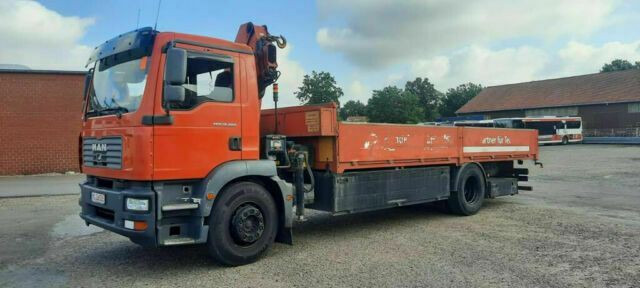 MAN TG-M18.280PS Hiab 111B-2 mit Funk - Nákladní automobil valníkový/ Plošinový, Auto s hydraulickou rukou: obrázek 5 MAN TG-M18.280PS Hiab 111B-2 mit Funk - Nákladní automobil valníkový/ Plošinový, Auto s hydraulickou rukou: obrázek 5