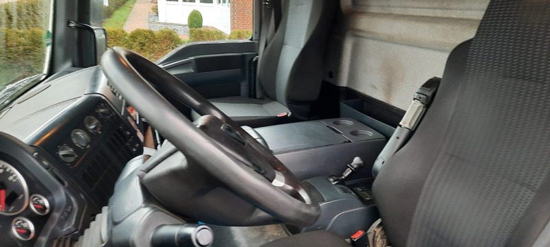 MAN TGM 12.250 - Plachtový nákladní auto: obrázek 5 MAN TGM 12.250 - Plachtový nákladní auto: obrázek 5