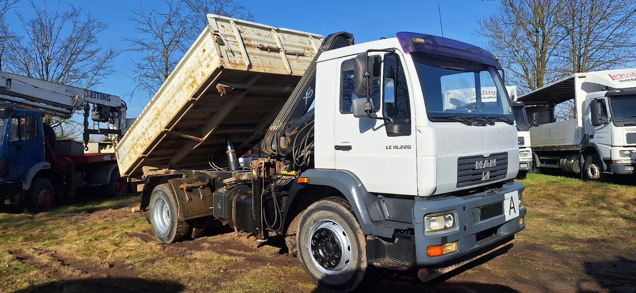 MAN TGM 18.220 4x2 3.S-Kipper mit Kran - Sklápěč, Auto s hydraulickou rukou: obrázek 4 MAN TGM 18.220 4x2 3.S-Kipper mit Kran - Sklápěč, Auto s hydraulickou rukou: obrázek 4