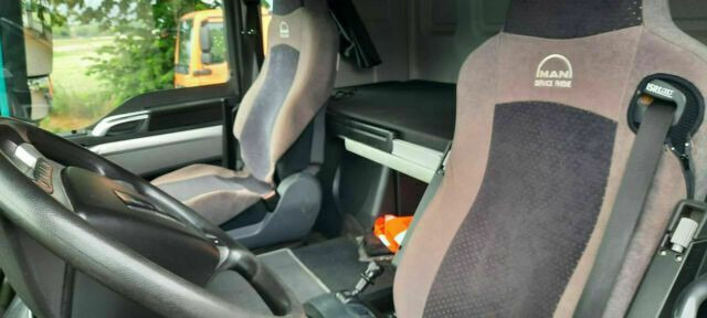 Hákový nosič kontejnerů, Auto s hydraulickou rukou MAN TGS 18.440 Abroller mit Funk +Kran vor: obrázek 11 Hákový nosič kontejnerů, Auto s hydraulickou rukou MAN TGS 18.440 Abroller mit Funk +Kran vor: obrázek 11