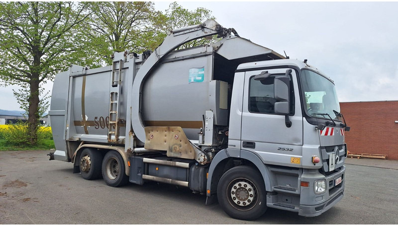 Mercedes-Benz 2532 Actros Überkopflader - Vůz na odvoz odpadků: obrázek 3 Mercedes-Benz 2532 Actros Überkopflader - Vůz na odvoz odpadků: obrázek 3