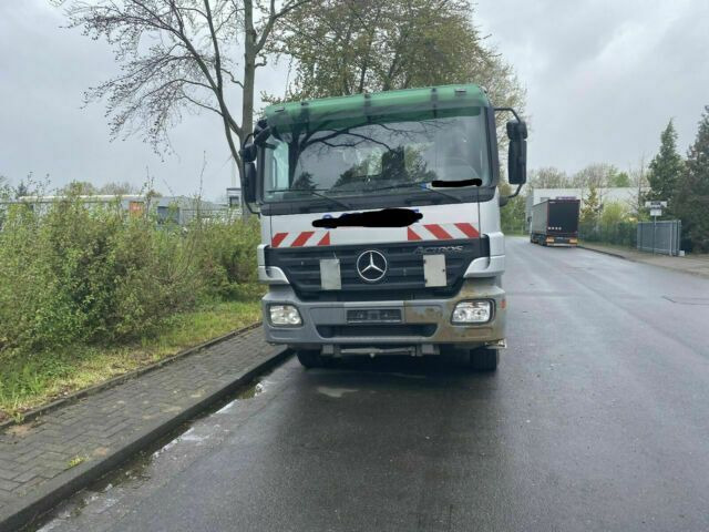 Mercedes-Benz 2641 Absetzer 6x2 Blatt/Luft Klima AHK - Ramenový nosič kontajnerov: obrázek 1 Mercedes-Benz 2641 Absetzer 6x2 Blatt/Luft Klima AHK - Ramenový nosič kontajnerov: obrázek 1