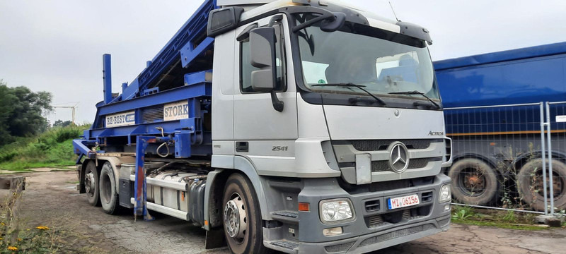 Mercedes-Benz 2641K 6x2 Abroller Klima - Hákový nosič kontejnerů: obrázek 2 Mercedes-Benz 2641K 6x2 Abroller Klima - Hákový nosič kontejnerů: obrázek 2