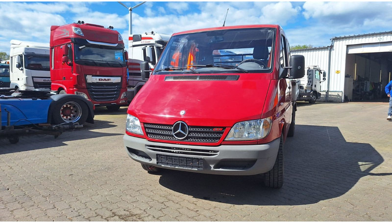 Mercedes-Benz 300-serie 313 Pritsche Doppelkabine - Dodávka valník, Dodávka s dvojitou kabinou: obrázek 3 Mercedes-Benz 300-serie 313 Pritsche Doppelkabine - Dodávka valník, Dodávka s dvojitou kabinou: obrázek 3