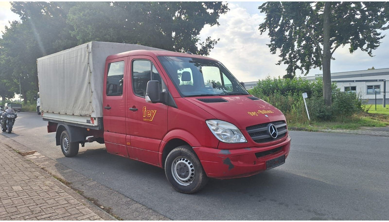 Mercedes-Benz 319 Doka - Plachtová dodávka, Dodávka s dvojitou kabinou: obrázek 3 Mercedes-Benz 319 Doka - Plachtová dodávka, Dodávka s dvojitou kabinou: obrázek 3