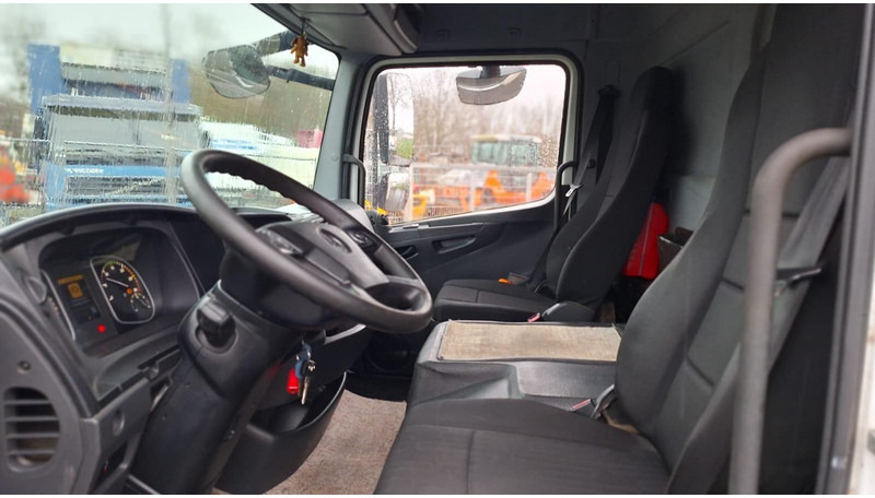 Mercedes-Benz 816 Atego 4x2 Plane Spriegel Klima - Plachtový nákladní auto: obrázek 2 Mercedes-Benz 816 Atego 4x2 Plane Spriegel Klima - Plachtový nákladní auto: obrázek 2