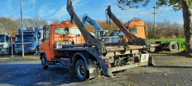 Mercedes-Benz 818D Absetzkipper/Meiller Euro:4 1-Hand - Ramenový nosič kontajnerov: obrázek 3 Mercedes-Benz 818D Absetzkipper/Meiller Euro:4 1-Hand - Ramenový nosič kontajnerov: obrázek 3