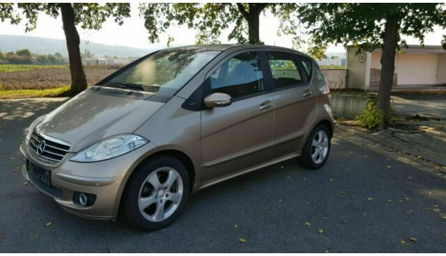 Mercedes-Benz A-Klasse 200 CDI - Osobní auto: obrázek 1 Mercedes-Benz A-Klasse 200 CDI - Osobní auto: obrázek 1