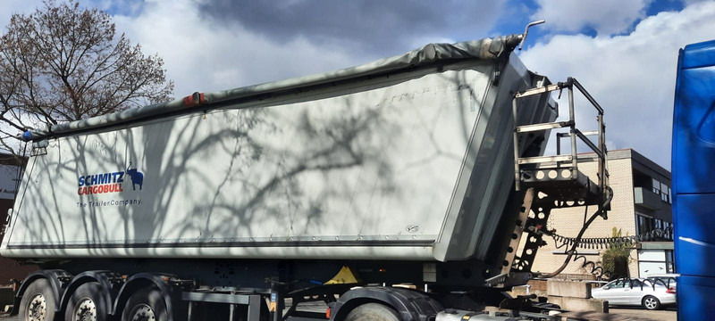 Schmitz Cargobull 3-Achser 48 qubik Getreidekipper - Sklápěcí návěs: obrázek 2 Schmitz Cargobull 3-Achser 48 qubik Getreidekipper - Sklápěcí návěs: obrázek 2