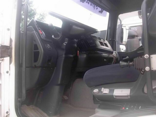 MAN 18.430TGA XXL Euro4 Anloger Tacho Vollausst - Tahač: obrázek 4 MAN 18.430TGA XXL Euro4 Anloger Tacho Vollausst - Tahač: obrázek 4