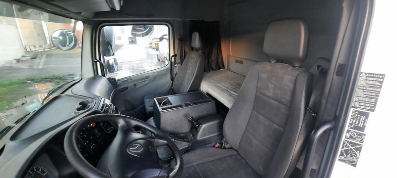 Mercedes-Benz 1824 LS G.Haus/Hochdach Klima - Tahač: obrázek 4 Mercedes-Benz 1824 LS G.Haus/Hochdach Klima - Tahač: obrázek 4