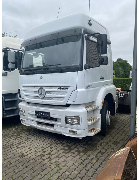 Mercedes-Benz 1833LS G.Haus/Hochdach - Tahač: obrázek 1 Mercedes-Benz 1833LS G.Haus/Hochdach - Tahač: obrázek 1