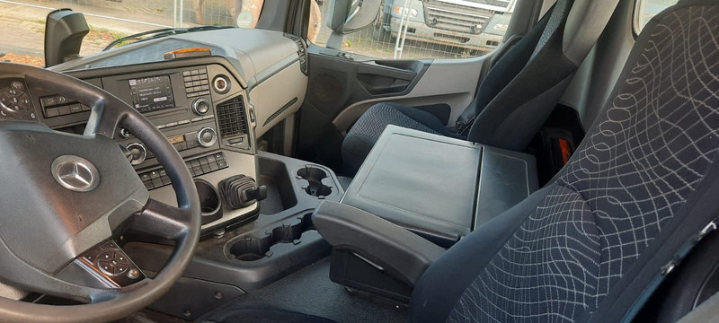 Mercedes-Benz Actros 1832LS E6 leasing Mercedes-Benz Actros 1832LS E6: obrázek 8