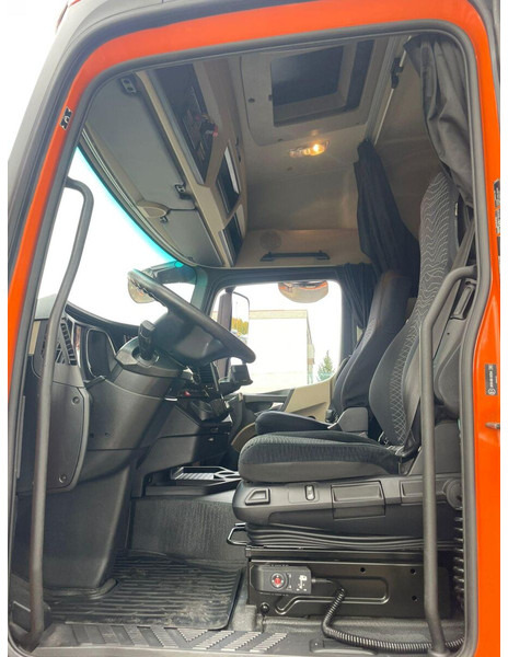 Mercedes-Benz Actros 1843 - Tahač: obrázek 4 Mercedes-Benz Actros 1843 - Tahač: obrázek 4