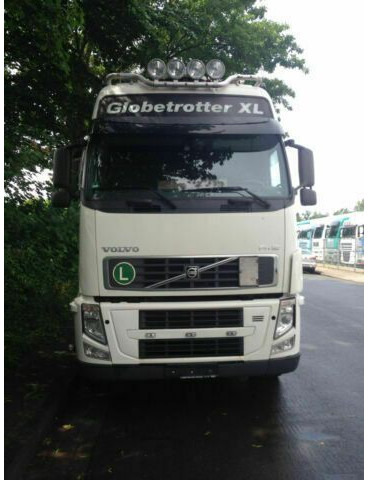 Volvo FH 440 G.Haus-Hochdach Euro:4 German Truck - Tahač: obrázek 2 Volvo FH 440 G.Haus-Hochdach Euro:4 German Truck - Tahač: obrázek 2