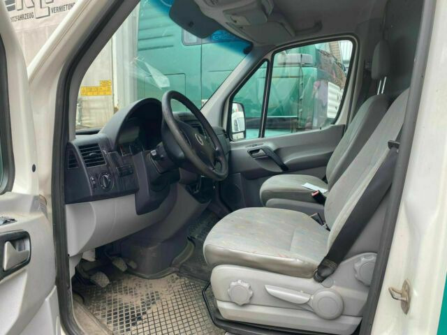 Volkswagen Crafter TDI Lang/Klima 3-Sitzer - Furgon: obrázek 4 Volkswagen Crafter TDI Lang/Klima 3-Sitzer - Furgon: obrázek 4