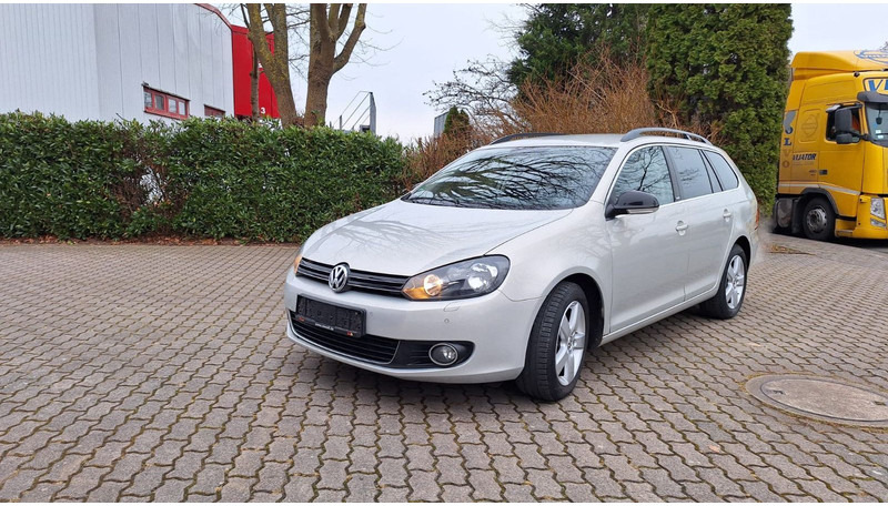 Volkswagen Golf Variant Style - Osobní auto: obrázek 2 Volkswagen Golf Variant Style - Osobní auto: obrázek 2