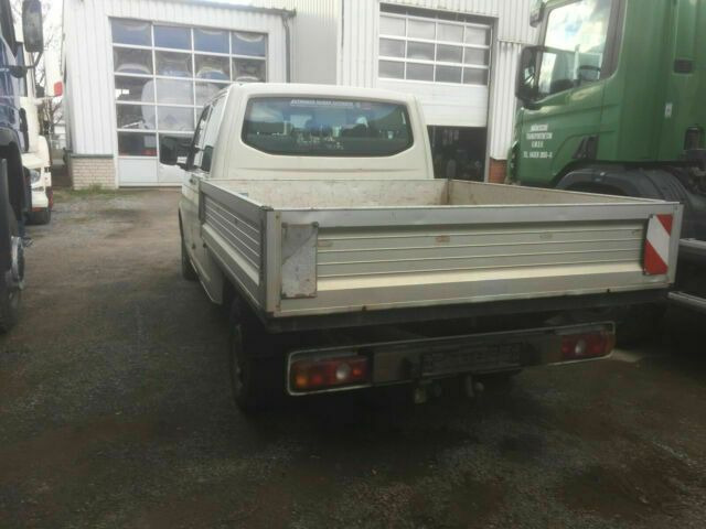 Volkswagen T5 Pritsche Doka - Dodávka valník, Dodávka s dvojitou kabinou: obrázek 4 Volkswagen T5 Pritsche Doka - Dodávka valník, Dodávka s dvojitou kabinou: obrázek 4