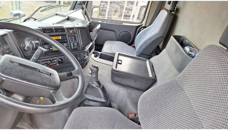 Nákladní automobil valníkový/ Plošinový Volvo FM7 6x2 Koffer 3x vorhanden: obrázek 6