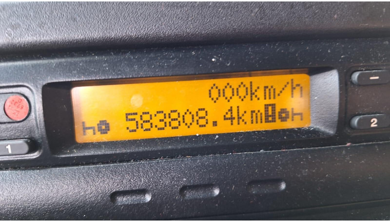 Volvo FM7 6x2 Koffer 3x vorhanden - Nákladní automobil valníkový/ Plošinový: obrázek 4 Volvo FM7 6x2 Koffer 3x vorhanden - Nákladní automobil valníkový/ Plošinový: obrázek 4