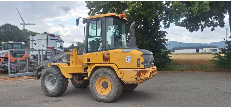Volvo L30G - Kolový nakladač: obrázek 2 Volvo L30G - Kolový nakladač: obrázek 2