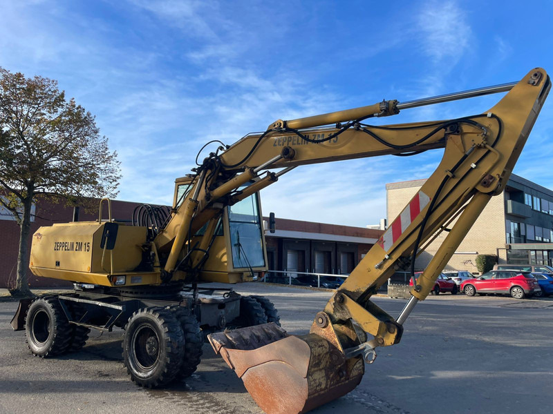 Zeppelin ZM 15 - Kolesové rýpadlo: obrázek 2 Zeppelin ZM 15 - Kolesové rýpadlo: obrázek 2