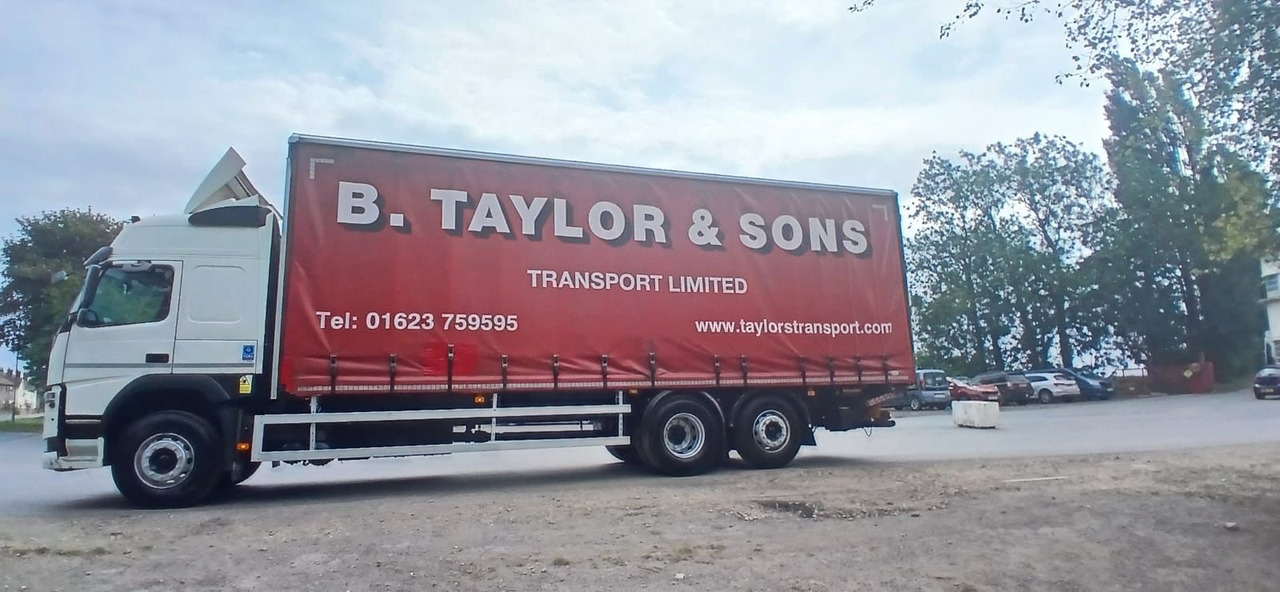 Plachtový nákladní auto 2016 Volvo FM 330 Curtainside Truck: obrázek 9