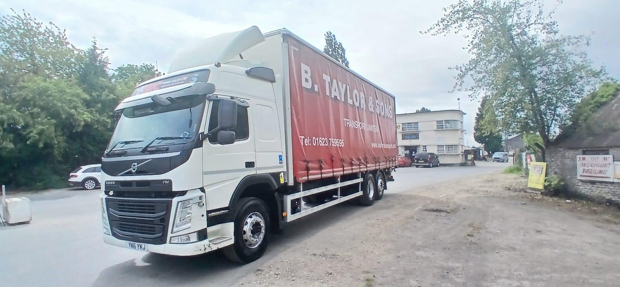 2016 Volvo FM 330 Curtainside Truck - Plachtový nákladní auto: obrázek 5 2016 Volvo FM 330 Curtainside Truck - Plachtový nákladní auto: obrázek 5